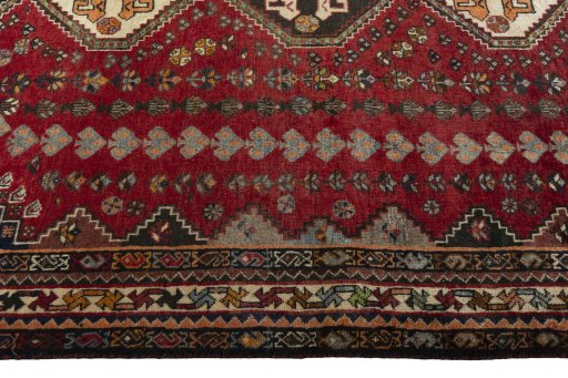 Close-up detail of 2000s Shiraz rug from Iran / Persia showing Wool weave