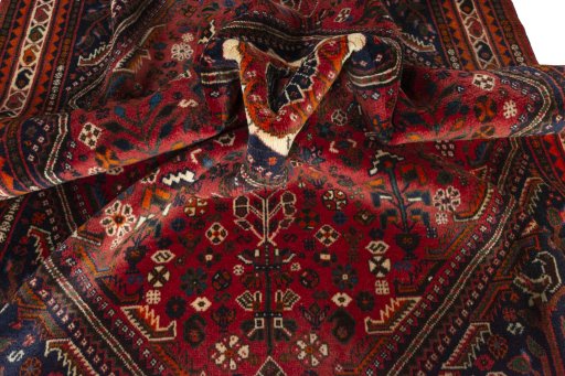 Close-up detail of 2000s Shiraz rug from Iran / Persia showing Wool weave
