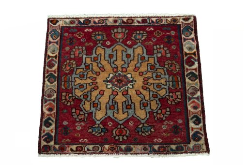 Surface texture of 2000s Shiraz rug with natural Wool and intricate pattern