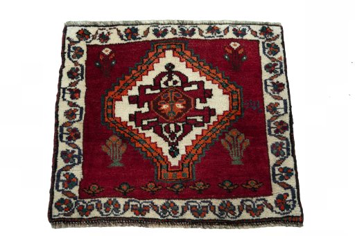 Surface texture of 2000s Shiraz rug with natural Wool and intricate pattern