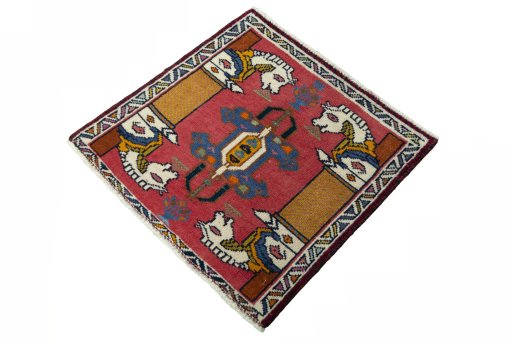 Corner detail of 2000s Shiraz rug showing border pattern and Wool pile
