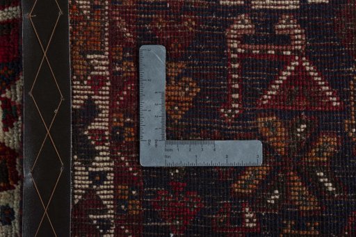 Close-up detail of 2000s Shiraz rug from Iran / Persia showing Wool weave