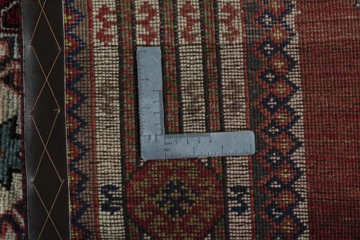 Close-up detail of 2000s Shiraz rug from Iran / Persia showing Wool weave