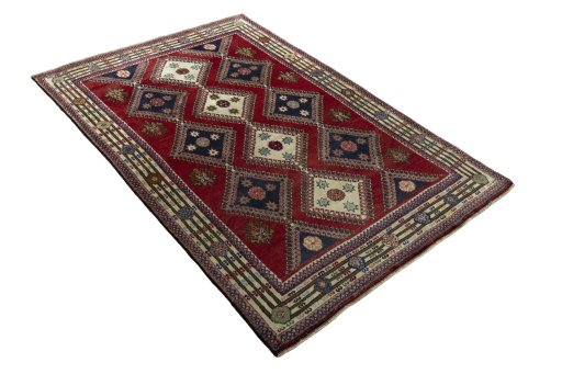 Close-up detail of 2000s Shiraz rug from Iran / Persia showing Wool weave
