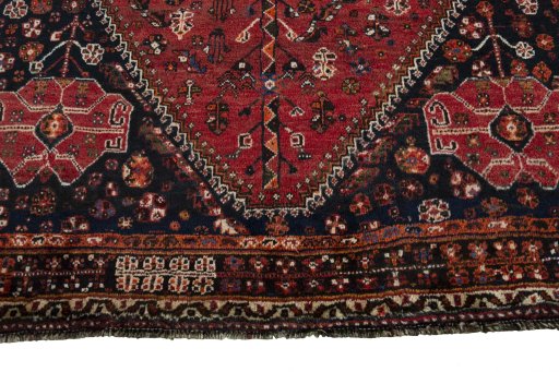 Close-up detail of 1970s Shiraz rug from Iran / Persia showing Wool weave