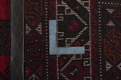 Surface texture of 2000s Shiraz rug with natural Wool and intricate pattern
