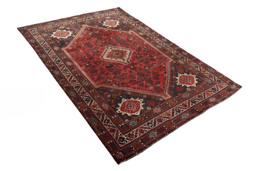 Close-up detail of 2000s Shiraz rug from Iran / Persia showing Wool weave
