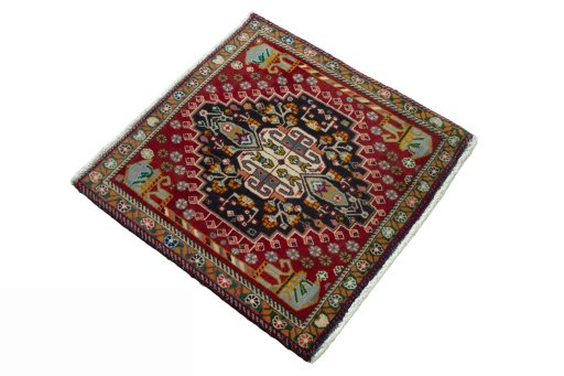 Close-up detail of 2000s Shiraz rug from Iran / Persia showing Wool weave