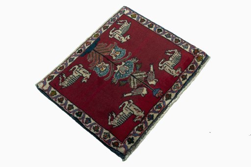 Close-up detail of 2000s Shiraz rug from Iran / Persia showing Wool weave
