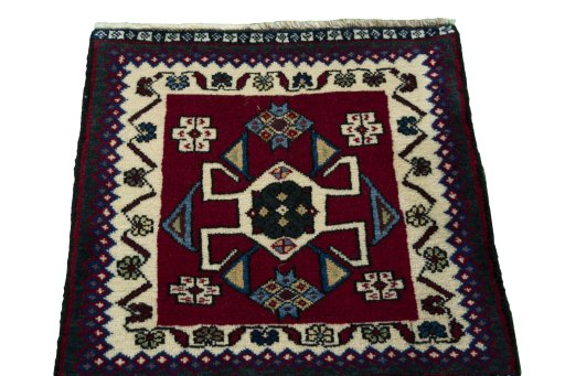 Surface texture of 2000s Shiraz rug with natural Wool and intricate pattern