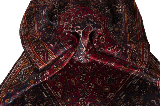 Close-up detail of 2000s Shiraz rug from Iran / Persia showing Wool weave
