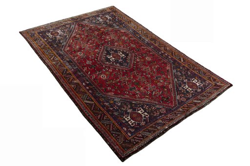 Close-up detail of 2000s Shiraz rug from Iran / Persia showing Wool weave