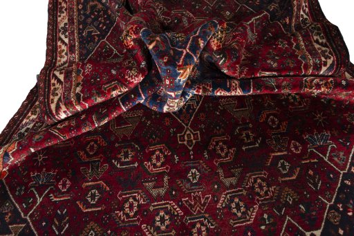 Close-up detail of 1970s Shiraz rug from Iran / Persia showing Wool weave