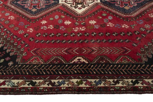Close-up detail of 2000s Shiraz rug from Iran / Persia showing Wool weave