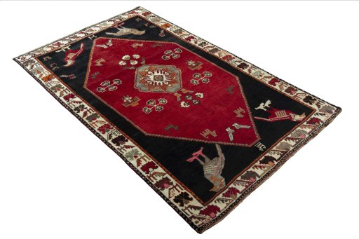 Close-up detail of 2000s Shiraz rug from Iran / Persia showing Wool weave