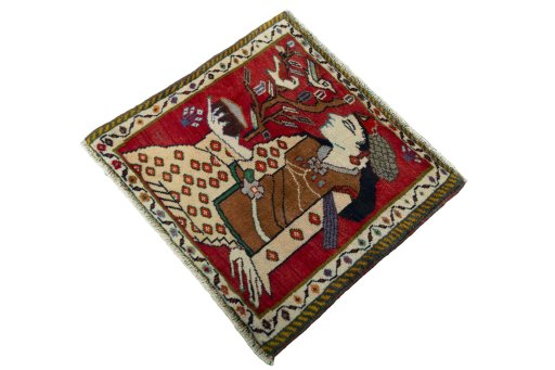 Corner detail of 2000s Shiraz rug showing border pattern and Wool pile