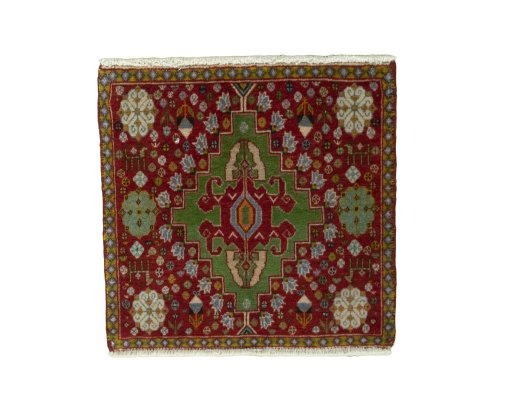 Full view of 2000s Shiraz rug from Iran / Persia, 47 × 50 cm in Red tones