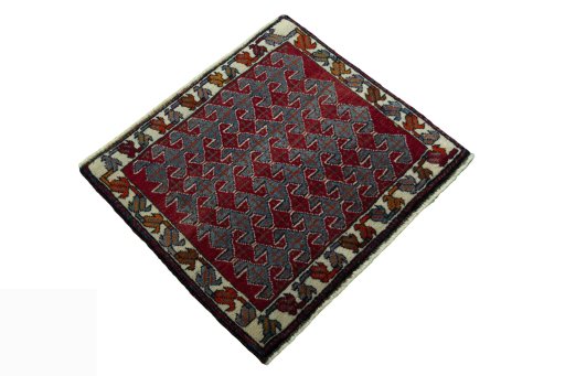 Close-up detail of 2000s Shiraz rug from Iran / Persia showing Wool weave