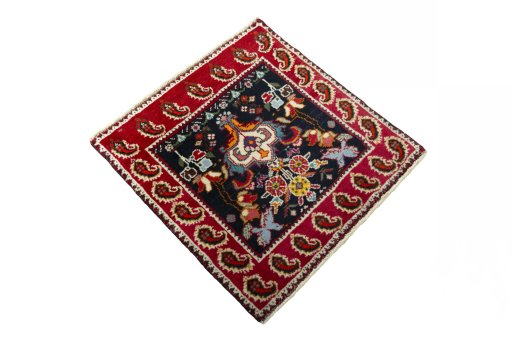 Close-up detail of 2000s Shiraz rug from Iran / Persia showing Wool weave