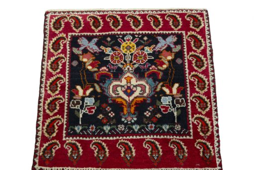 Surface texture of 2000s Shiraz rug with natural Wool and intricate pattern