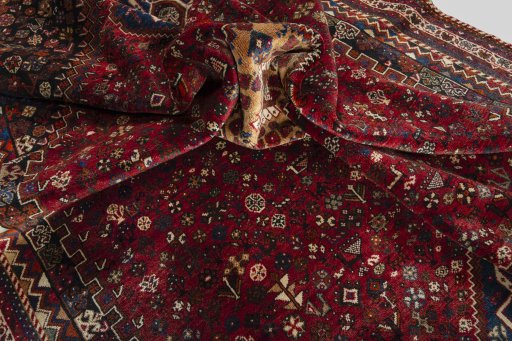 Close-up detail of 2000s Shiraz rug from Iran / Persia showing Wool weave