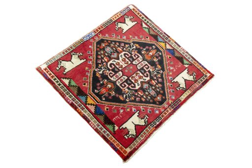 Close-up detail of 2000s Shiraz rug from Iran / Persia showing Wool weave