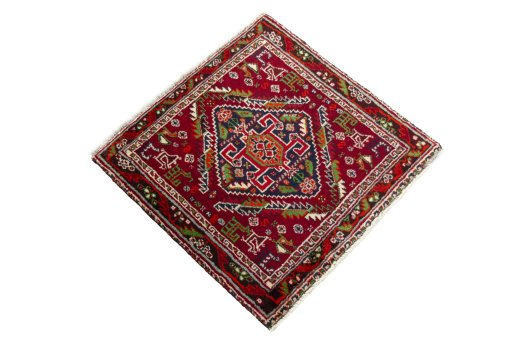 Close-up detail of 2000s Shiraz rug from Iran / Persia showing Wool weave