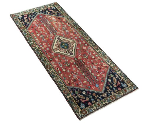Close-up detail of New Shiraz rug from Iran / Persia showing Wool weave