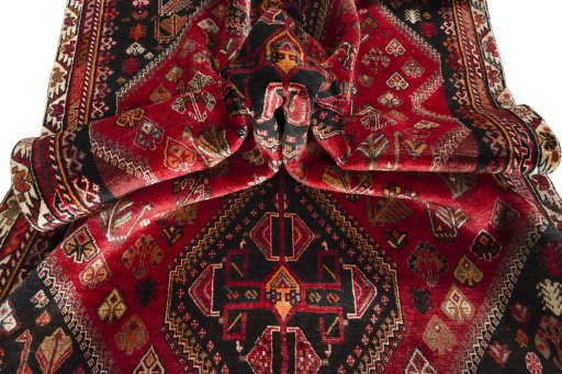 Close-up detail of 2000s Shiraz rug from Iran / Persia showing Wool weave