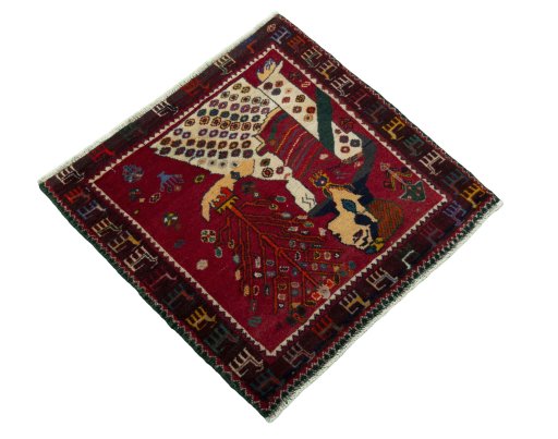 Close-up detail of 1970s Shiraz rug from Iran / Persia showing Wool weave