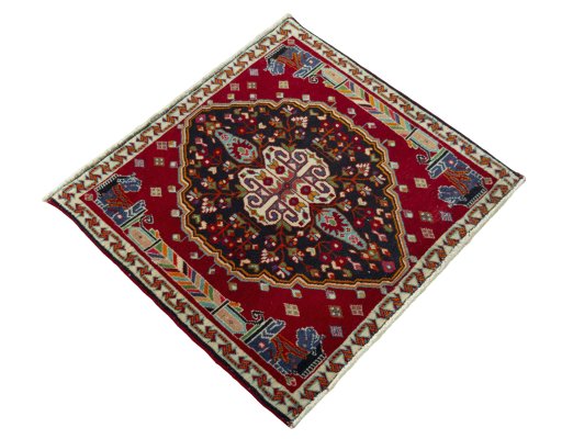 Close-up detail of 1970s Shiraz rug from Iran / Persia showing Wool weave