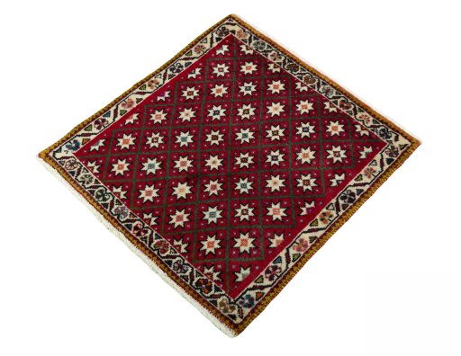 Corner detail of 1970s Shiraz rug showing border pattern and Wool pile