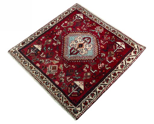 Corner detail of 1970s Shiraz rug showing border pattern and Wool pile