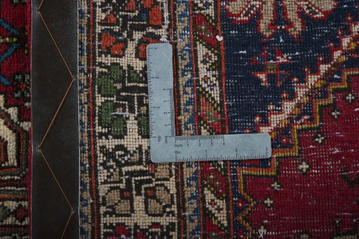 Close-up detail of 2000s Shiraz rug from Iran / Persia showing Wool weave