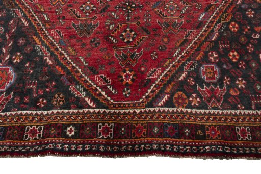 Close-up detail of 2000s Shiraz rug from Iran / Persia showing Wool weave