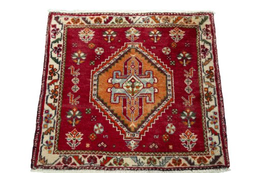 Surface texture of 2000s Shiraz rug with natural Wool and intricate pattern