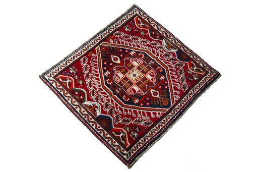 Close-up detail of 2000s Shiraz rug from Iran / Persia showing Wool weave