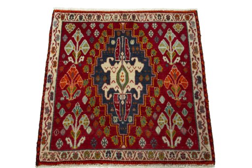 Surface texture of 2000s Shiraz rug with natural Wool and intricate pattern