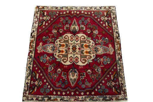 Surface texture of 2000s Shiraz rug with natural Wool and intricate pattern