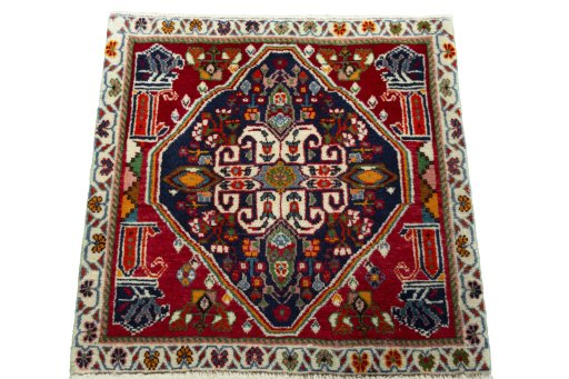 Surface texture of 2000s Shiraz rug with natural Wool and intricate pattern