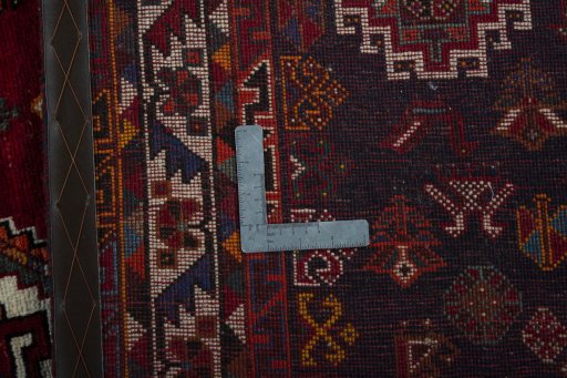 Close-up detail of 2000s Shiraz rug from Iran / Persia showing Wool weave