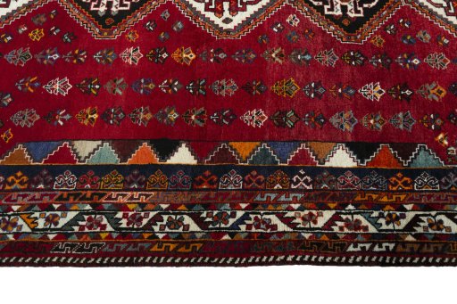 Close-up detail of 2000s Shiraz rug from Iran / Persia showing Wool weave