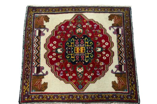 Surface texture of 2000s Shiraz rug with natural Wool and intricate pattern