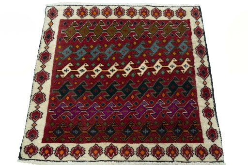 Surface texture of 2000s Shiraz rug with natural Wool and intricate pattern