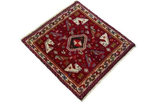 Close-up detail of 2000s Shiraz rug from Iran / Persia showing Wool weave