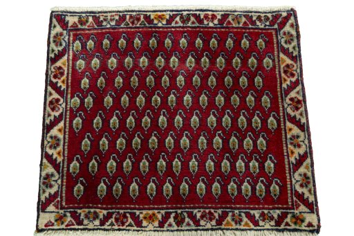 Surface texture of 2000s Shiraz rug with natural Wool and intricate pattern