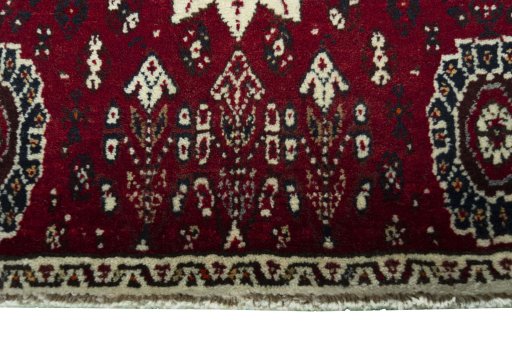Close-up detail of 2000s Shiraz rug from Iran / Persia showing Wool weave