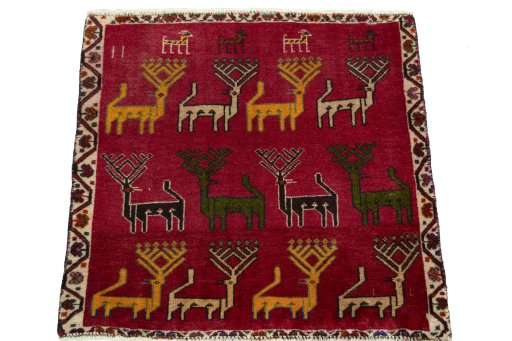 Surface texture of 2000s Shiraz rug with natural Wool and intricate pattern