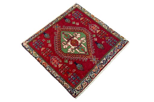 Close-up detail of 2000s Shiraz rug from Iran / Persia showing Wool weave
