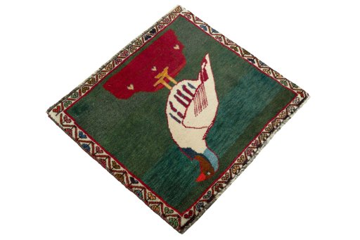 Close-up detail of 2000s Shiraz rug from Iran / Persia showing Wool weave